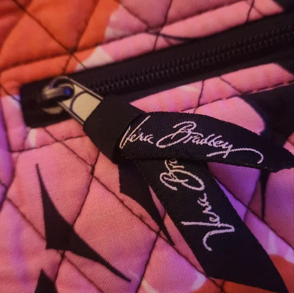 Vera Bradley Pink Loves Me Cross Body Hipster Bag W/ Matching Clutch Wallet - Picture 11 of 16